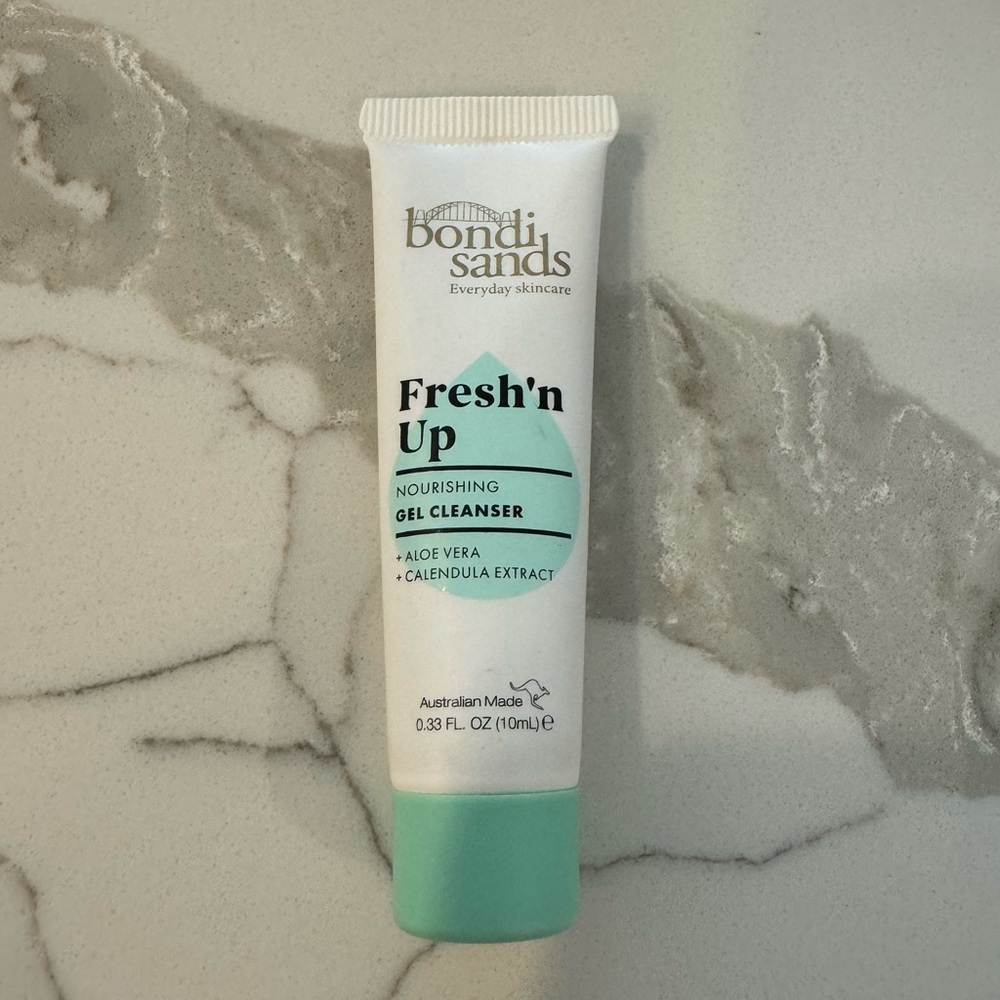 🌸5/$25🌸 Bondi Sands fresh’n up nourishing gel cleanser